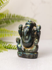 Labradoriet Ganesha carving klein