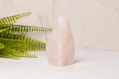 Mangano calciet sculpturen