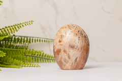 Perzik maansteen sculpturen