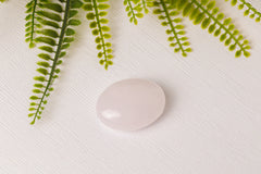 Mangano calciet handstenen