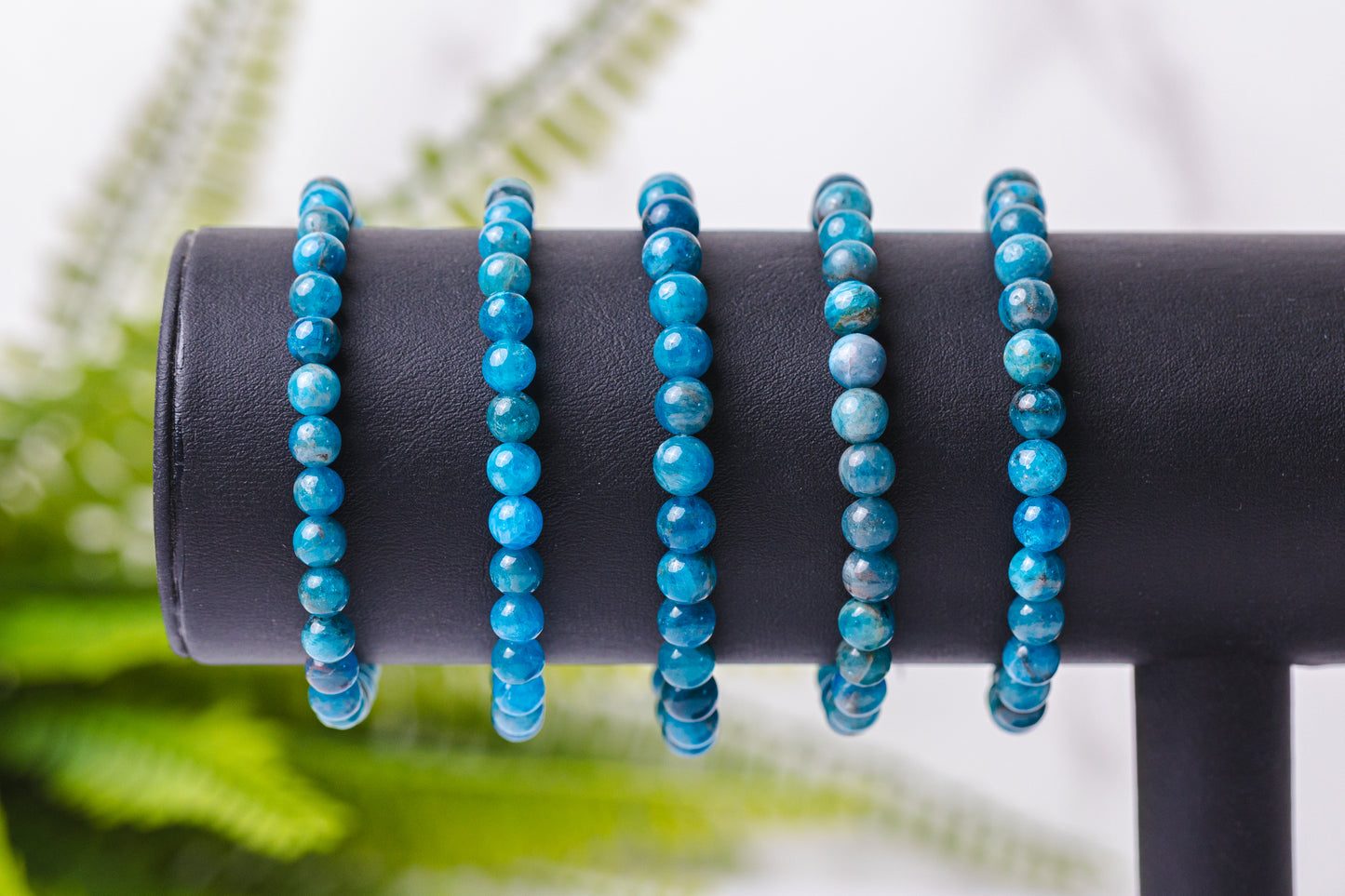 Blauwe apatiet armband rond 6mm - 3e gratis