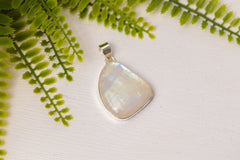 Zilveren maansteen hanger