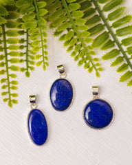 Zilveren lapis lazulli hanger groot