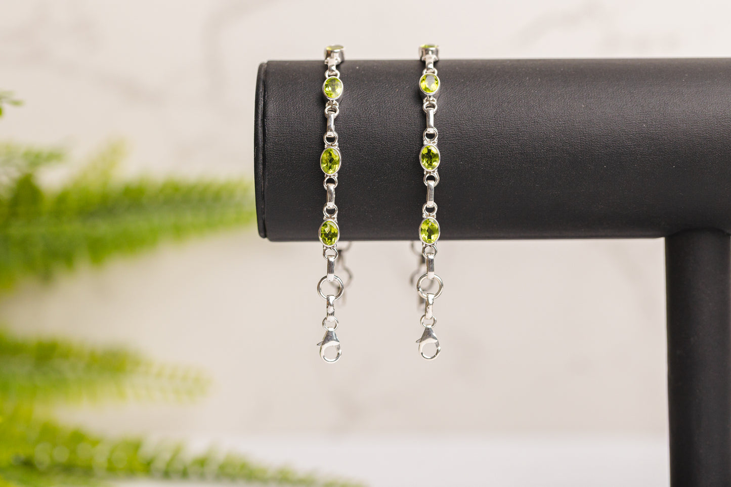 Zilveren peridot armband ovaal