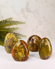 Groene Opaal sculptuur