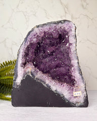 Amethist geode met Agaat rand