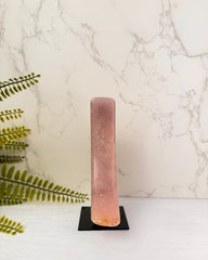 Roze Amethist maan op standaard