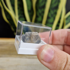 Ruwe saffier uit Kenia