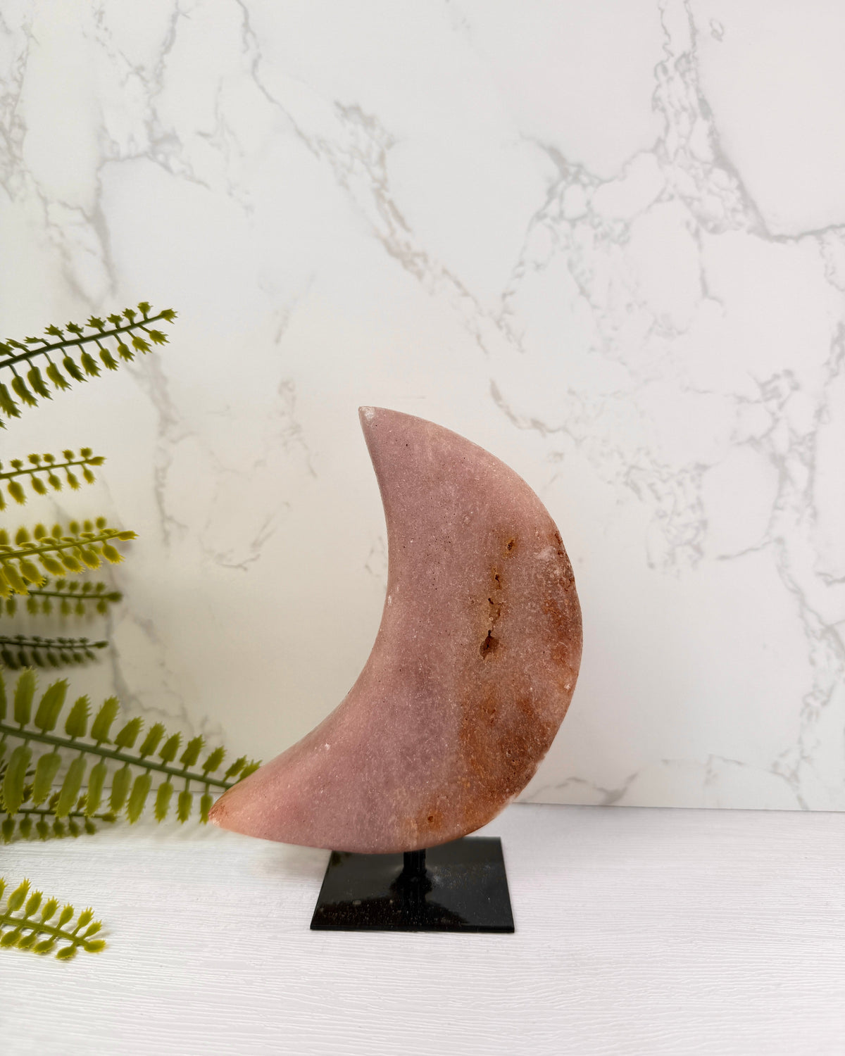 Roze Amethist maan op standaard