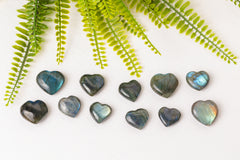 Labradoriet hartjes met blauwe flash