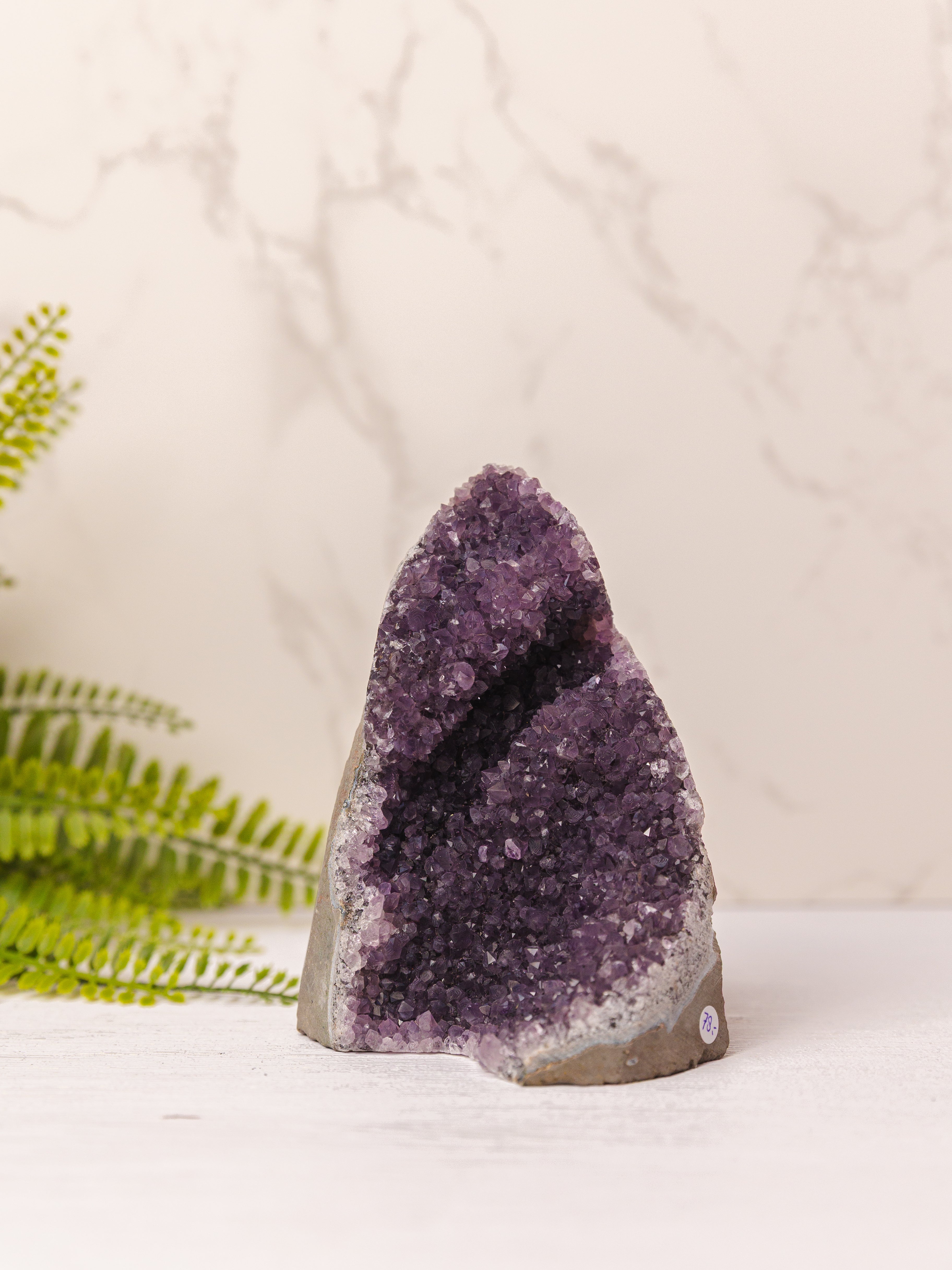Amethist cutbase #1 - 16cm hoog