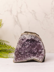 Amethist cutbase #2 - 12.5 cm hoog