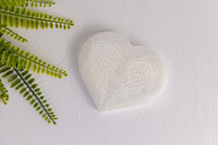 Seleniet hart onderzetter met vleugels