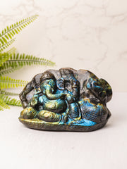 Labradoriet Ganesha carving