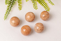 Perzik maansteen bollen klein