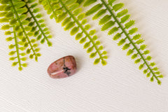 Rhodoniet trommelstenen