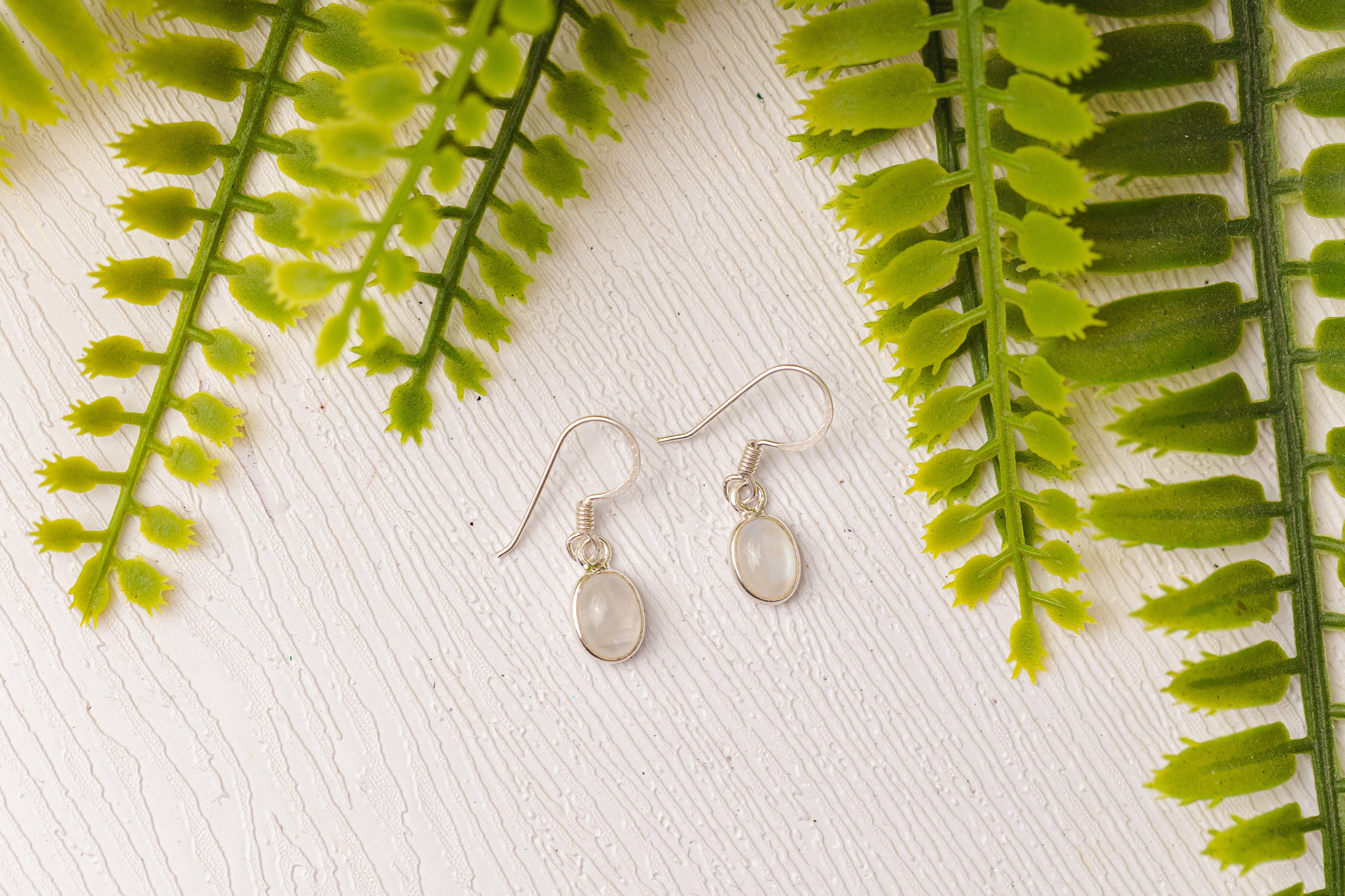 Zilveren maansteen oorbellen