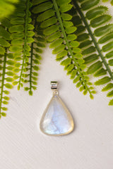 Zilveren maansteen druppel hanger