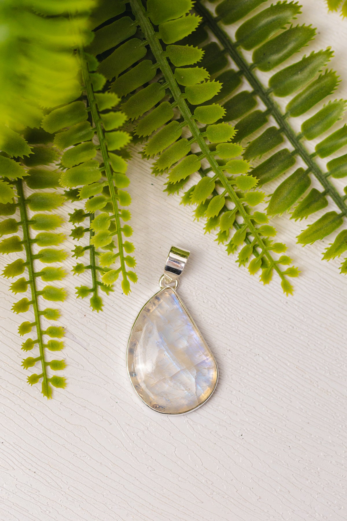 Zilveren maansteen druppel hanger