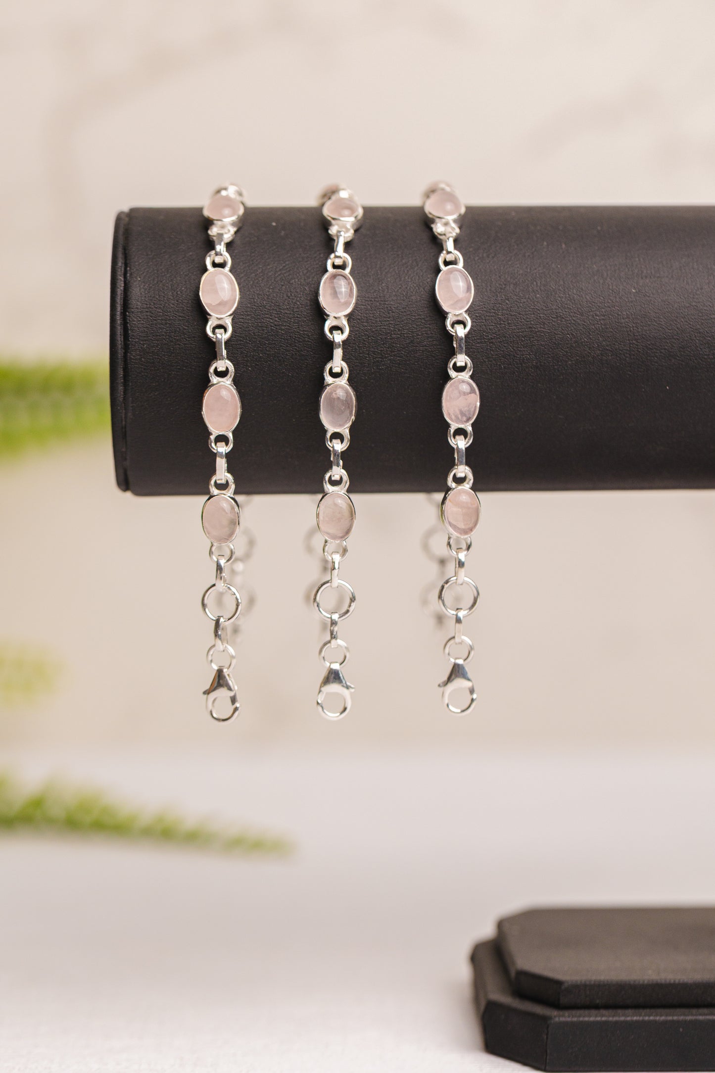 Zilveren rozenkwarts armband ovaal