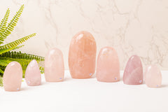 Rozenkwarts sculptuur