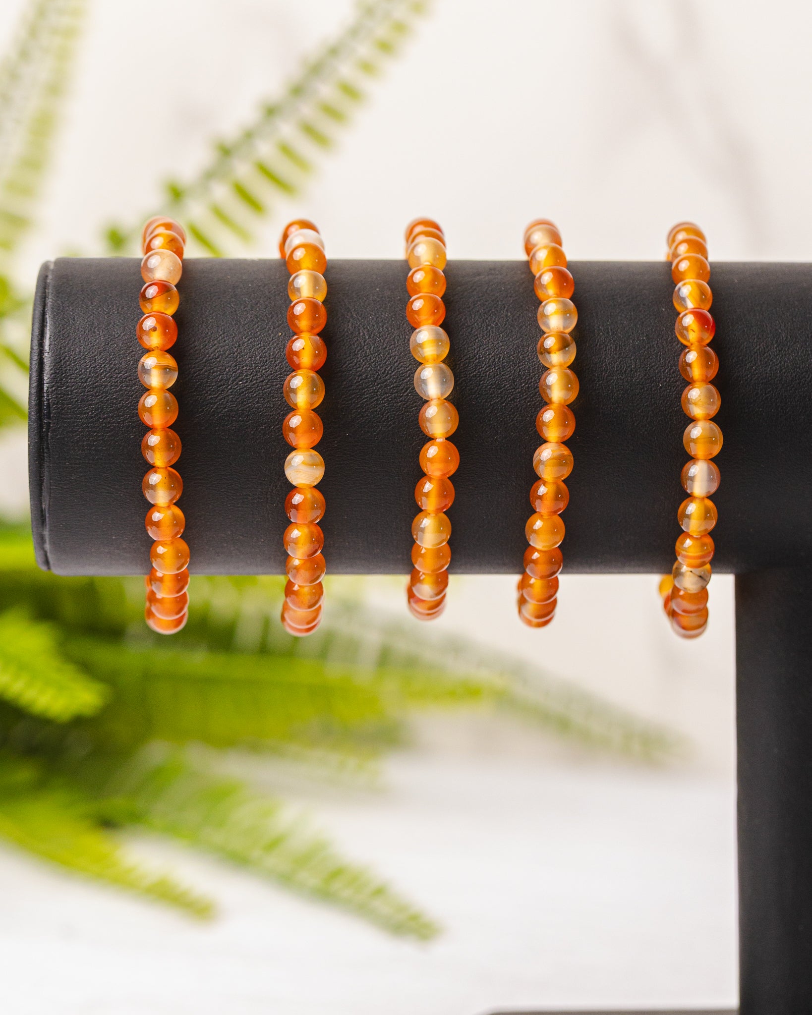 Div. soorten kogelarmbanden 6mm - 3e gratis