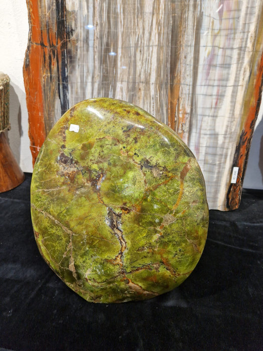 Groene opaal sculptuur