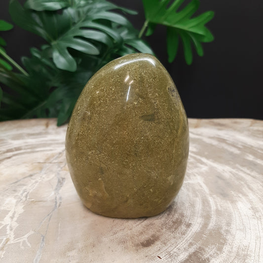 Groene Opaal sculptuur